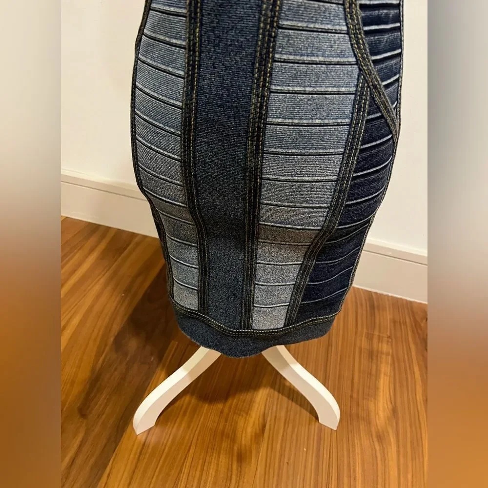 Authentic Herve Leger denim bandage dress size small ￼ - Picture 4 of 9